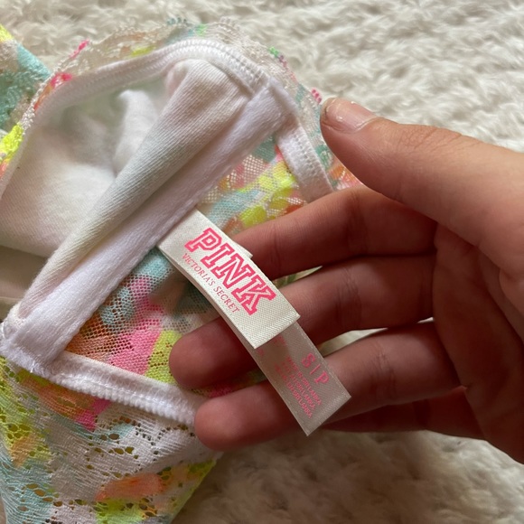 VICTORIA SECRET BRALETTE !! 💗💛💚 - Picture 4 of 4